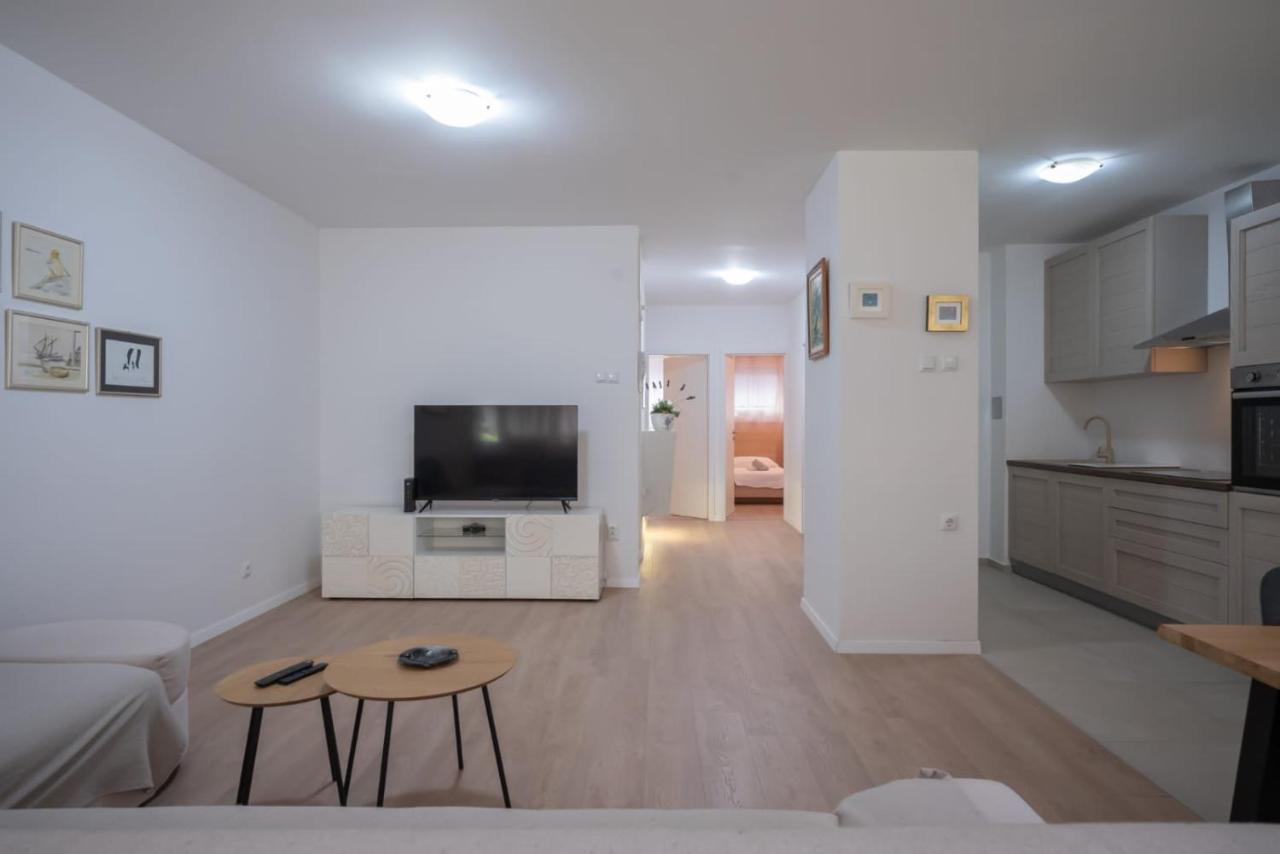 Apartman Mirjana Appartement Split Buitenkant foto